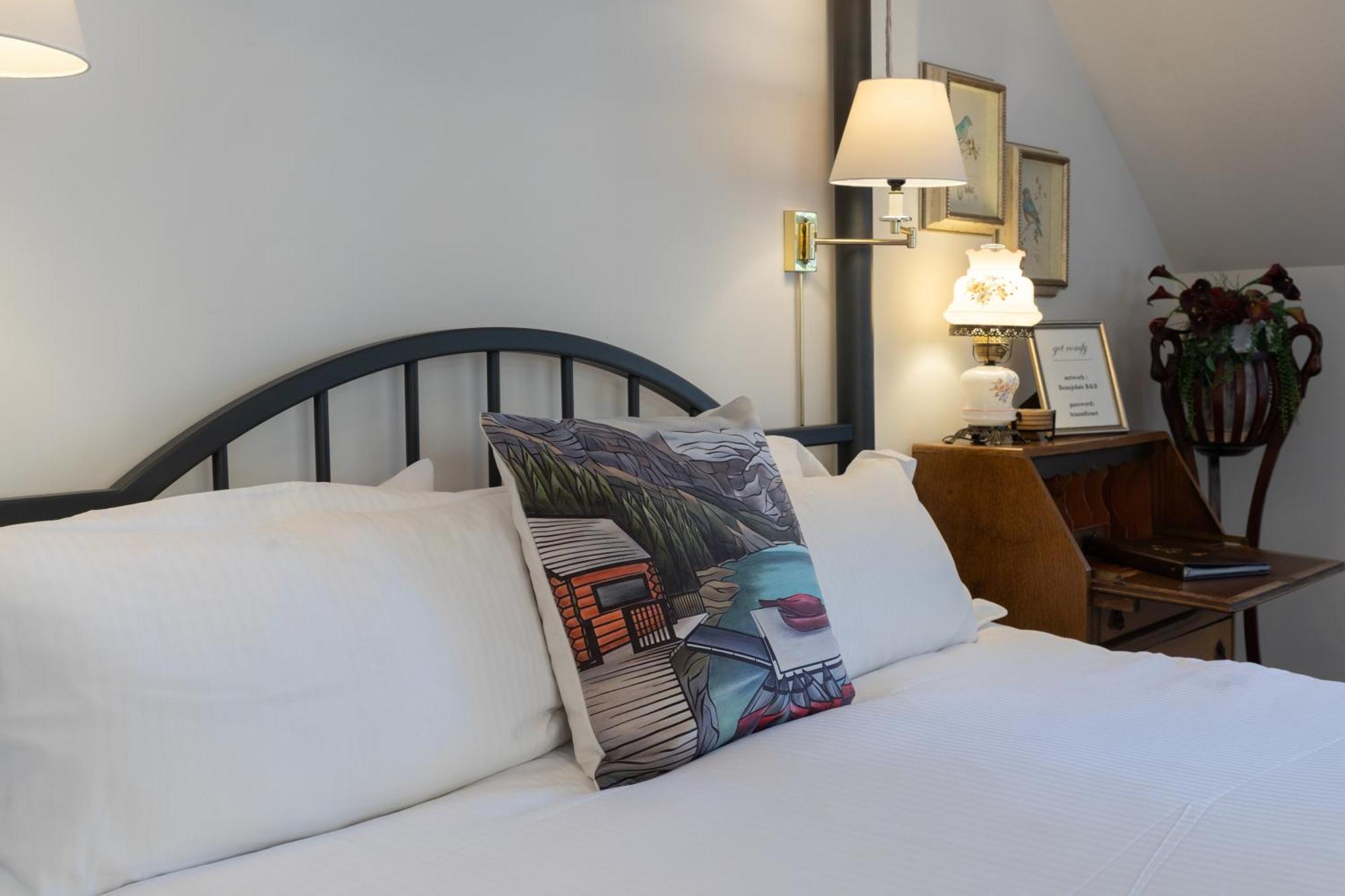Beaujolais Boutique B&B At Thea'S House Банф Экстерьер фото
